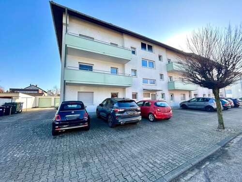 Foto - Haus zum Kaufen in Linkenheim-Hochstetten 1.775.000,00 € 700 m²