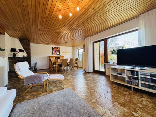 Foto - Haus zum Kaufen in Wildberg 450.000,00 € 149 m²