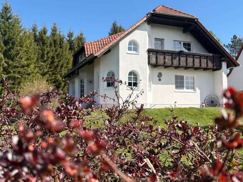 Foto - Haus zum Kaufen in Sangerhausen 370.000,00 € 240 m²