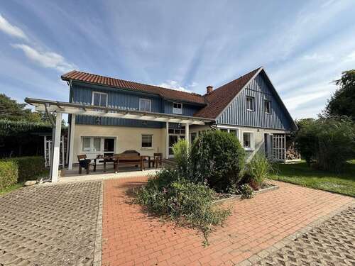 Foto - Haus zum Kaufen in Lüchow-Plate 650.000,00 € 230 m²