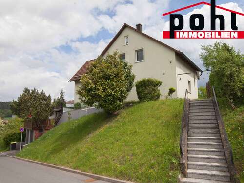 Foto - Haus zum Mieten in Rödental 950,00 € 120 m²