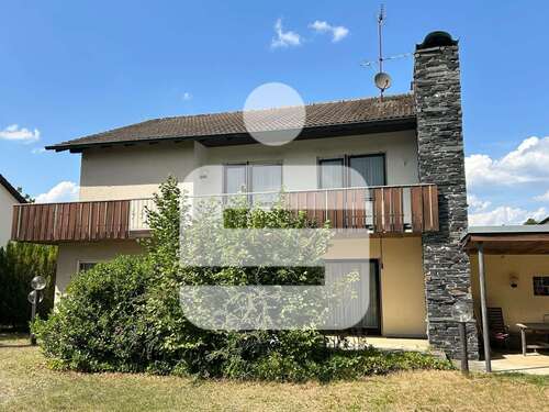 Foto - Haus zum Kaufen in Uttenreuth 525.000,00 € 174 m²