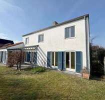 Haus zum Mieten in Poing 2.400,00 € 170 m²