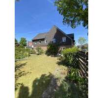 Haus zum Kaufen in Wendeburg Meerdorf 380.000,00 € 251 m² - Wendeburg / Meerdorf