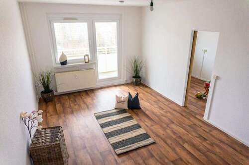 Foto - Wohnung zum Mieten in Chemnitz 430,00 € 68.81 m²