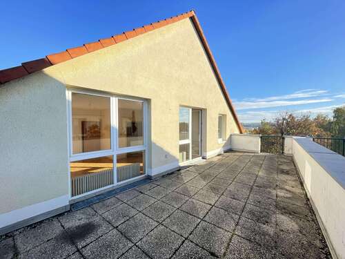 Foto - Wohnung zum Mieten in Zwickau 599,25 € 70.5 m²