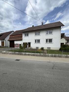 Foto - Haus zum Kaufen in Renquishausen 275.000,00 € 151.15 m²