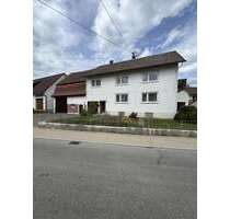Haus zum Kaufen in Renquishausen 275.000,00 € 151.15 m²