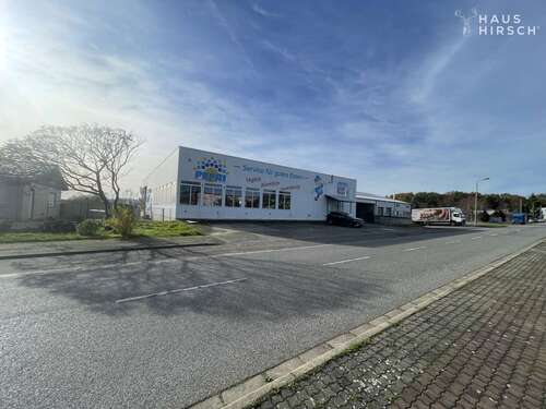 Foto - Halle in Markersdorf 1.750.000,00 € 2800 m²