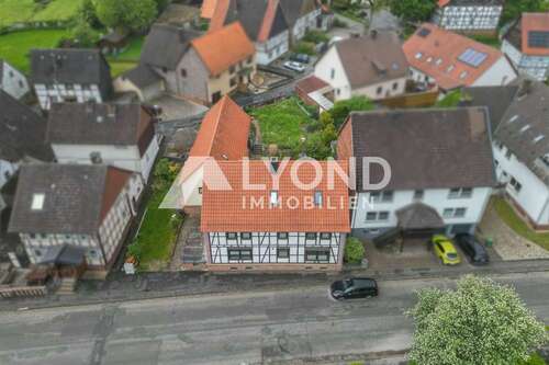 Foto - Haus zum Kaufen in Diemelstadt Helmighausen 299.999,00 € 239 m²