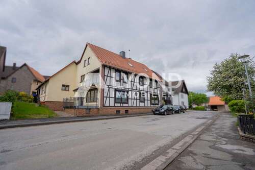 Foto - Haus zum Kaufen in Diemelstadt Helmighausen 279.000,00 € 239 m²