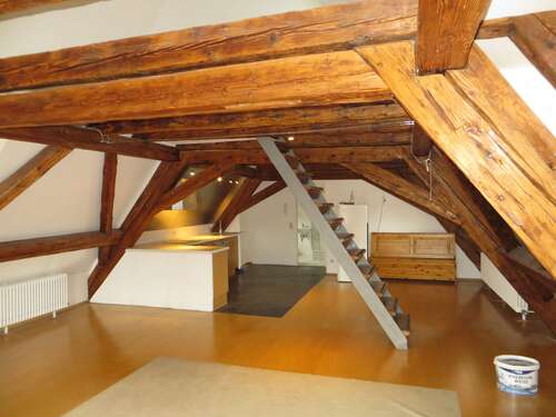 Foto - Wohnung zum Mieten in Kirchheim 950,00 € 90 m²