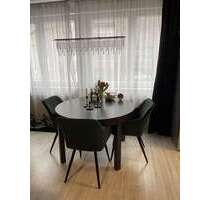 Wohnung zum Mieten in Frankfurt am Main 650,00 € 38 m² Wohnung zum Mieten in Frankfurt am Main 650,00 € 38 m²