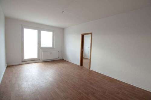 Foto - Wohnung zum Mieten in Görlitz 337,92 € 70.4 m²