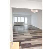 Wohnung zum Mieten in Karlsruhe 1.250,00 € 93 m²