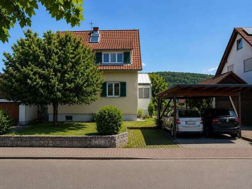 Foto - Haus zum Kaufen in Pfaffenweiler 760.000,00 € 138.3 m²