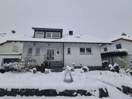 Foto - Haus zum Kaufen in Bruchköbel 739.000,00 € 236 m²