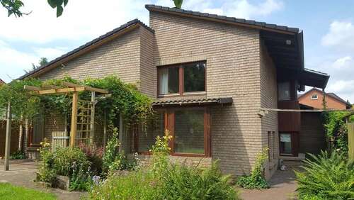 Foto - Haus zum Mieten in Tostedt 1.690,00 € 150 m²