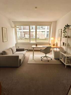 Foto - Büro in Hamburg 650,00 € 23 m² - 650,00&nbsp;EUR Kaltmiete, ca.&nbsp; 23,00&nbsp;m&sup2;