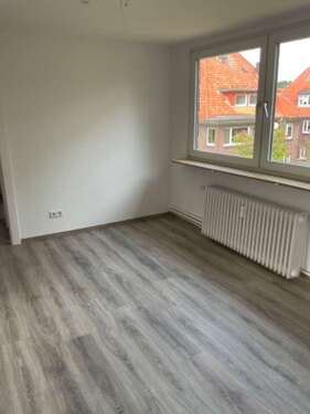 Foto - Wohnung zum Kaufen in Wilhelmshaven 92.000,00 € 77.23 m²