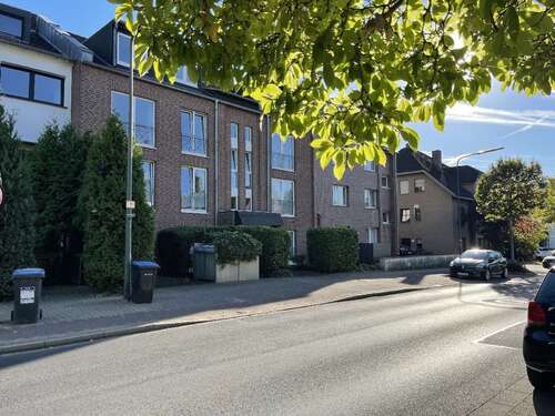 Foto - Wohnung zum Mieten in Düsseldorf 925,00 € 87.7 m²