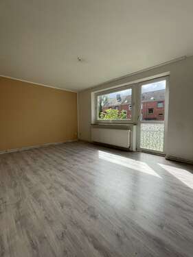 Foto - Wohnung zum Kaufen in Wilhelmshaven 85.000,00 € 76.78 m²