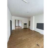 Wohnung zum Kaufen in Wilhelmshaven 78.000,00 € 69.44 m²