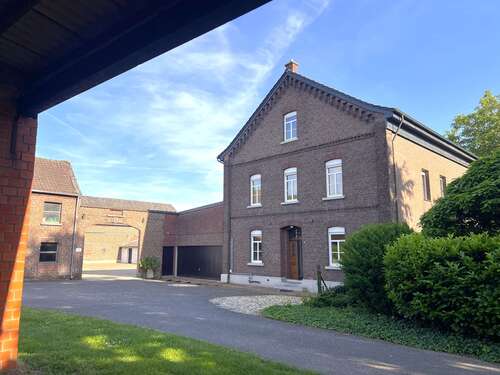 Foto - Haus zum Kaufen in Viersen 495.000,00 € 255 m²