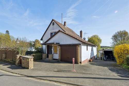 Foto - Haus zum Kaufen in Butzbach 339.000,00 € 121 m²