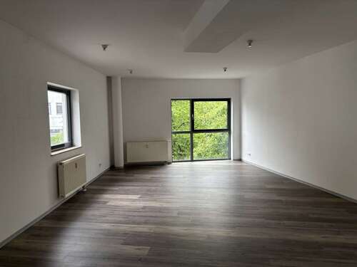 Foto - Büro in Dresden 611,00 € 94 m² - 611,00&nbsp;EUR Kaltmiete, ca.&nbsp; 94,00&nbsp;m&sup2;
