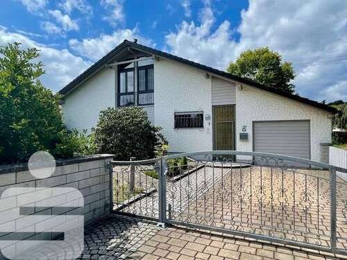 Foto - Haus zum Kaufen in Berkheim 579.000,00 € 192 m²