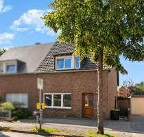 Haus zum Kaufen in Emmerich am Rhein 214.000,00 € 125.53 m²