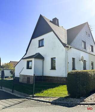 Foto - Haus zum Kaufen in Oelsnitz 80.000,00 € 90 m²