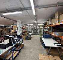 Halle in Düsseldorf 2.400,00 € 285 m²