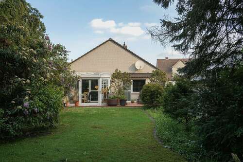 Foto - Haus zum Kaufen in Braunschweig Dibbesdorf 360.000,00 € 120 m²