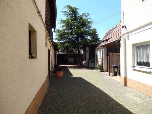 Foto - Haus zum Kaufen in Siebeldingen 585.000,00 € 147 m²