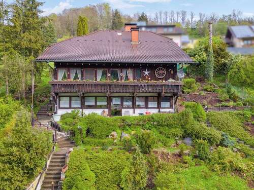 Foto - Haus zum Kaufen in Stühlingen 449.000,00 € 240 m²