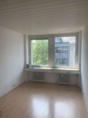Foto - Wohnung zum Mieten in Karlsruhe 400,00 € 12 m²