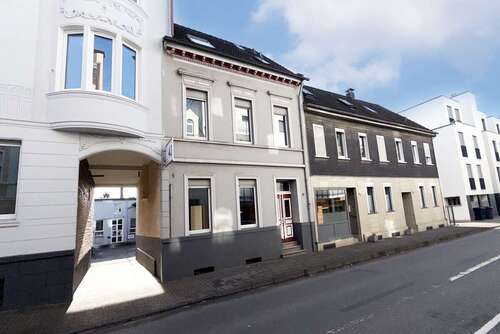 Foto - Haus zum Kaufen in Solingen 248.000,00 € 150 m²