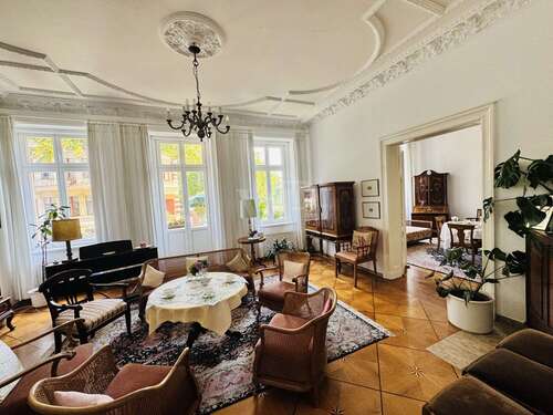 Foto - Haus zum Kaufen in Görlitz 999.000,00 € 765 m²