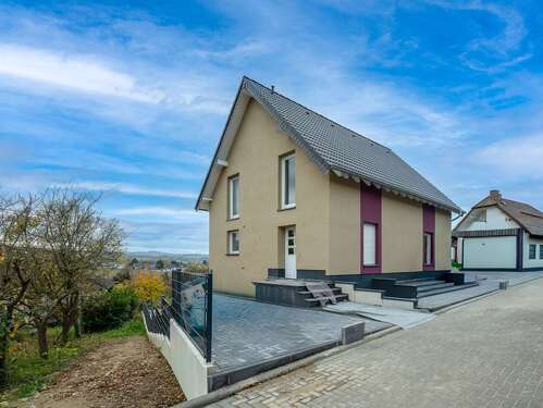 Foto - Haus zum Mieten in Bad Münstereifel Kirspenich 1.750,00 € 150 m²