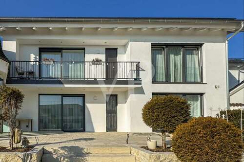 Foto - Haus zum Kaufen in Geisenfeld 1.550.000,00 € 206 m²