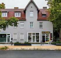 Haus zum Kaufen in Hohen Neuendorf 1.100.000,00 € 327 m²