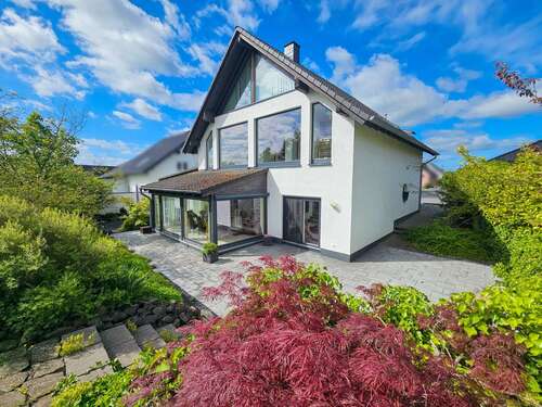 Foto - Haus zum Kaufen in Asbach 778.000,00 € 215 m²