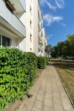 Foto - Wohnung zum Mieten in Schönebeck 312,57 € 56.83 m²