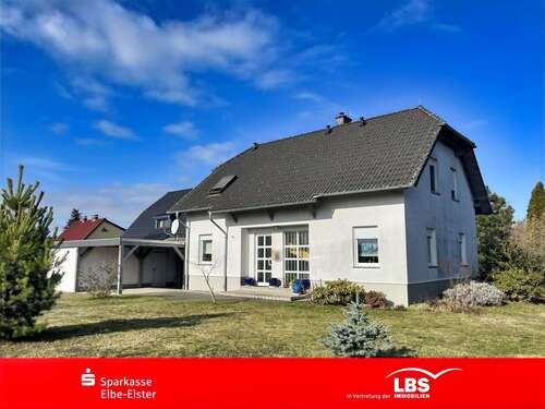 Foto - Haus zum Kaufen in Hohenleipisch 285.000,00 € 153 m²