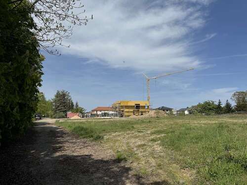 Foto - Grundstück zu verkaufen in Großdeuben 285.100,00 € 880 m²