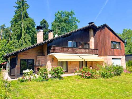 Foto - Haus zum Kaufen in Igensdorf-Unterlindelbach 1.249.000,00 € 362 m²