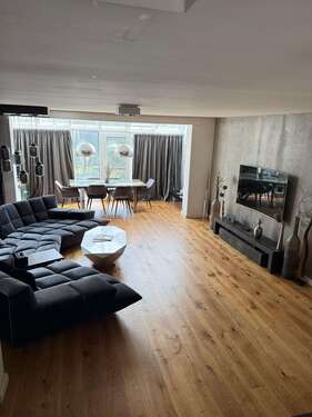 Foto - Haus zum Mieten in Berlin 3.100,00 € 220 m²