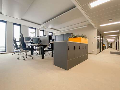 Foto - Büro in Düsseldorf 6.324,16 € 395.26 m²